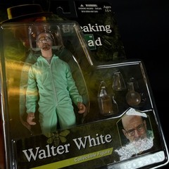 Walter White Breaking Bad Action Figure Green Hazmat Suit 2013 Mezco NEW 2013