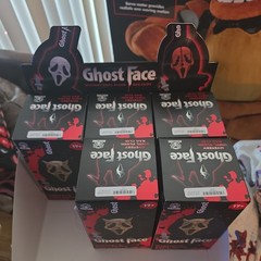 Ghost Face “Scream” Mystery Vinyl Plush Bag Clip – CultureFly Sealed Blind Boxes