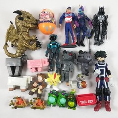 Action Figures Video Games TV Shows Movies & More 1-6 Inch (23 Pcs)