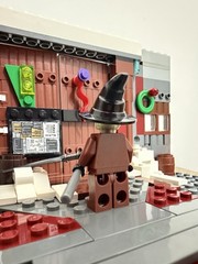 2006 LEGO Scarecrow Mini Figure UV PRINTED CUSTOM GLOW IN THE DARK HEAD