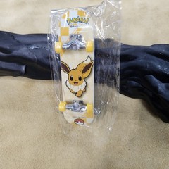 Pokemon Korean Exclusive Fingerboard Poke Ball Eevee Sealed