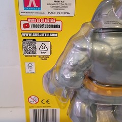 HEROES OF GOO JIT ZU SCRUNCHY ” THRASH “Stretchy Figure 4” (Ages 4+)