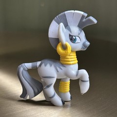 My Little Pony Blind Bag “ZECORA” (Pony Spa set) Mini FIM FLAWED