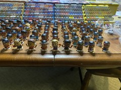NBA Teenymates Lot Of 202 Figures,tins,puzzles,and Collectors Box. Series 4 Set