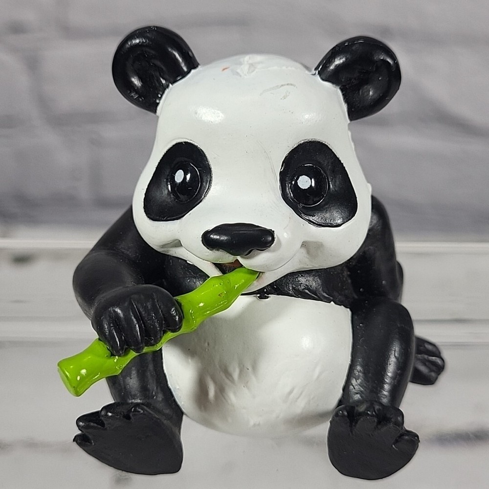 Funrise Panda Bear Deluxe Vinyl Figure Snacking On Bamboo 2.25” Tall 2011