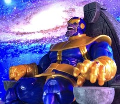 1:12 Scale Marvel Thanos Comic Throne