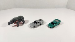 LOT OF 3 VINTAGE 1994 1996 HASBRO TAKARA TRANSFORMERS FIGURES