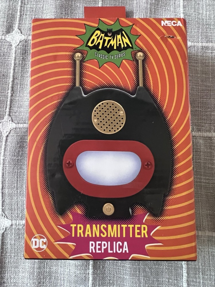 2023 NECA 1966 Batman Classic TV Series Transmitter Bat-Radio Prop Replica NEW!!