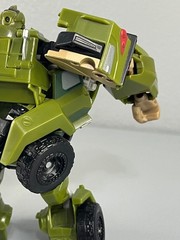 Hasbro Transformers Prime 2011 First Edition Voyager Class Bulkhead