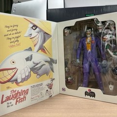 Batman Animated Series Joker 1/6 Scale Figure DC Comics Collectible Statue
