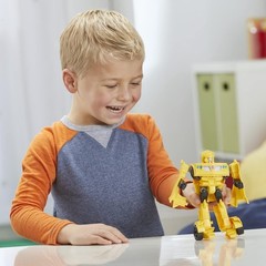 Collectible Bumblebee & Starscream 7-Inch Transformers Figures for Kids Ages 6+