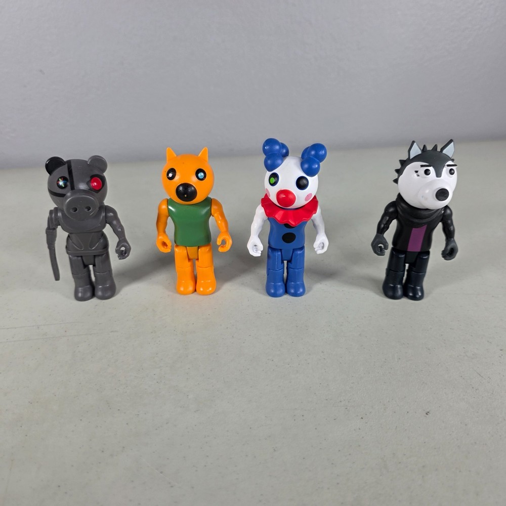 Piggy Action Figures Lot Willow, Bizak Piggy, Foxy, Robby Roblox Piggy
