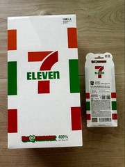 BE@RBRICK 7-Eleven Japan Exclusive 400% & 100% Set Brand New 2026 MEDICOM TOY