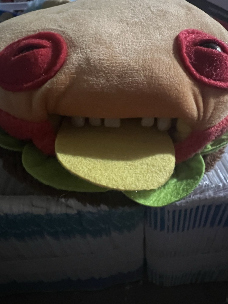 NEW! ZURU FUGGLER x FUGGALICIOUS BURGER 9″ Plush RARE! | IN HAND- SHIPS FAST!