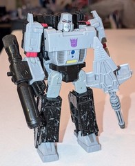 Transformers Earthrise MEGATRON Siege War For Cybertron Voyager
