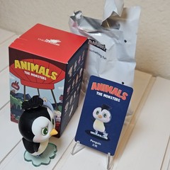 Authentic How2work POP MART The Monsters Animals Penguin Figure Box Card Bag