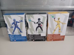 Power Rangers Lightning Collection Set Of 3 BLACK BLUE YELLOW Rangers CASE FRESH