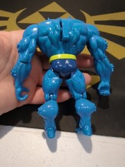 ToyBiz X-Men Battle Ravaged Wolverine 1994 & Mutant Flipping Power Beast 1995