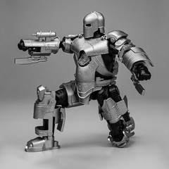 HiPlay Fondjoy Infinity Saga – Iron Man MK1, 1:12 Scale Plastic Model Kits