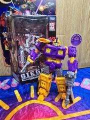 Transformers Siege War For Cybertron Deluxe Class Autobot Impactor