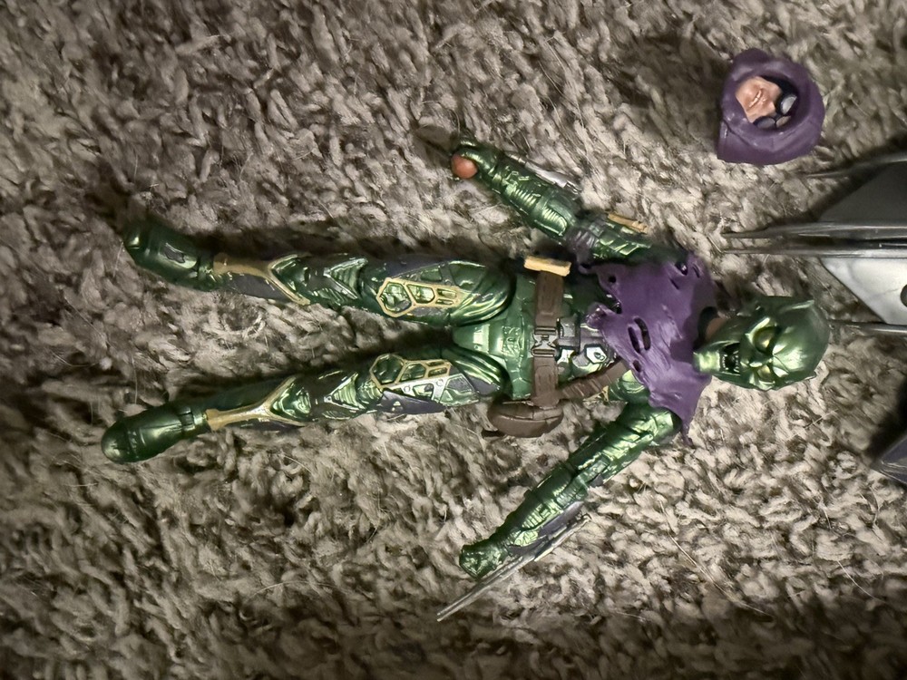 Marvel Legends Green Goblin Deluxe (Spider-Man No Way Home Movie) No Box