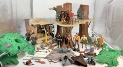 1991 Robin Hood Prince of Thieves Sherwood Forest Playset Kenner W/Battle Wagon