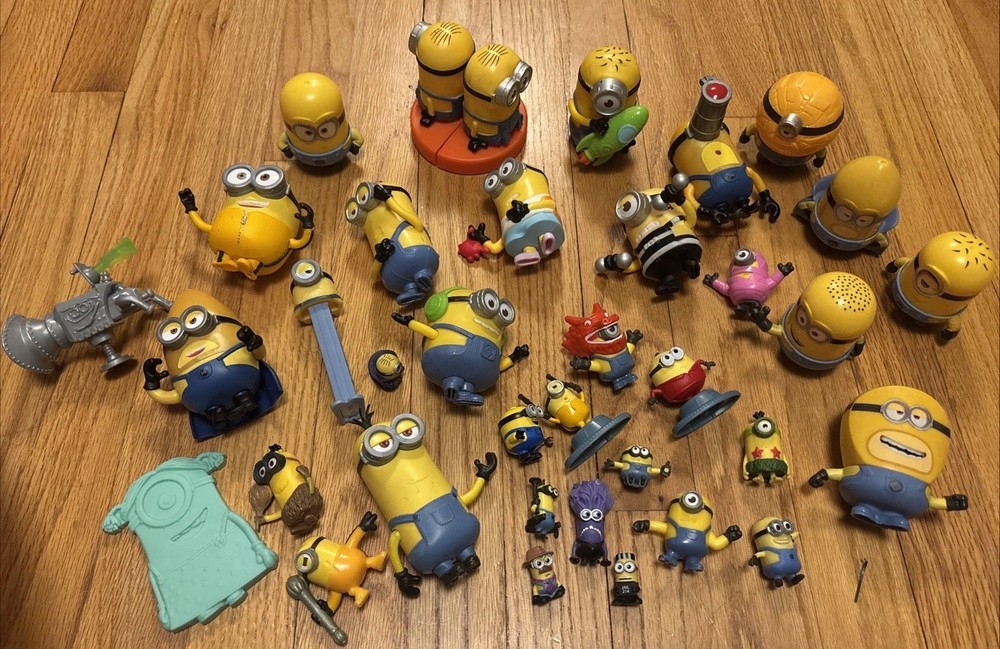 Minions Mini Figures Lot Cake Topper Toys Despicable Me