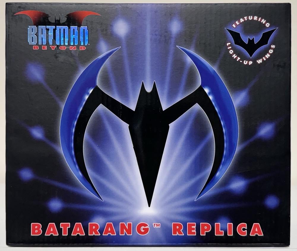 NECA BATMAN Beyond BATARANG Replica Featuring LIGHT UP Wings Gotham City Future