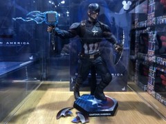Disney D23 Expo 2019 Captain America Hot Toys Movie Masterpiece
