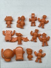 Pee-wee’s playhouse Keshi Surprise Super 7 Figures orange full set of 12, muscle