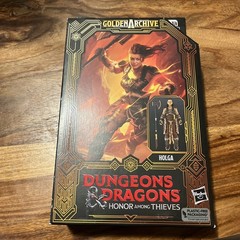 Dungeons & Dragons Honor Among Thieves Golden Archive Holga Figure (S12)