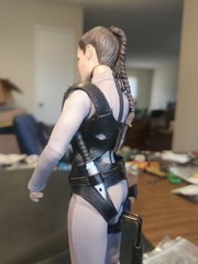 KUMIK 1/6 Angelina Jolie Tomb Raider Cradle Of Life FREE SHIPPING READ