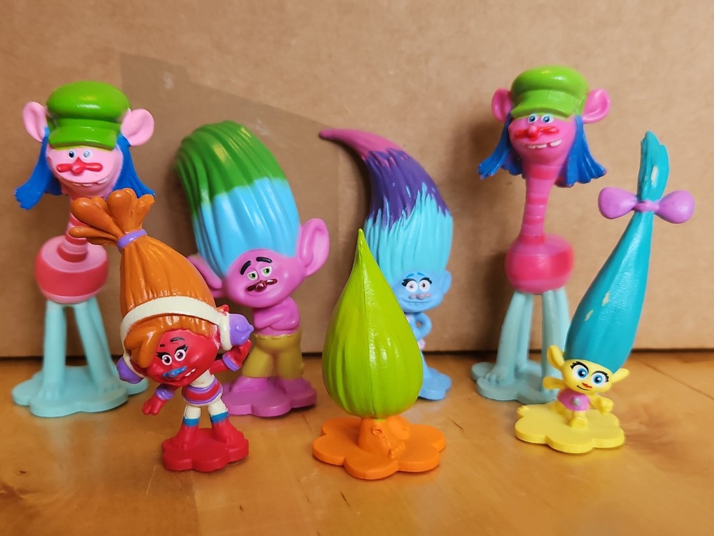 Trolls Mini Figures Lot of 7 DWA Dreamworks Animation – Copper, Smidge, Fuzzbert