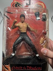 Bruce Lee as Lee Enter the Dragon 2000 Play Along Action Figure