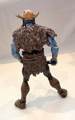 Marvel Universe Gigantic Battles 12” Savage Frost Giant! Walmart Legends Hasbro
