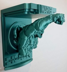 MARVEL Hulk Avengers Like 5×5 Top Floating Shelf Wall Decor