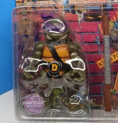 Mondo Teenage Mutant Ninja Turtles DONATELLO Soft Vinyl Figure (CARD CUT DOWN)