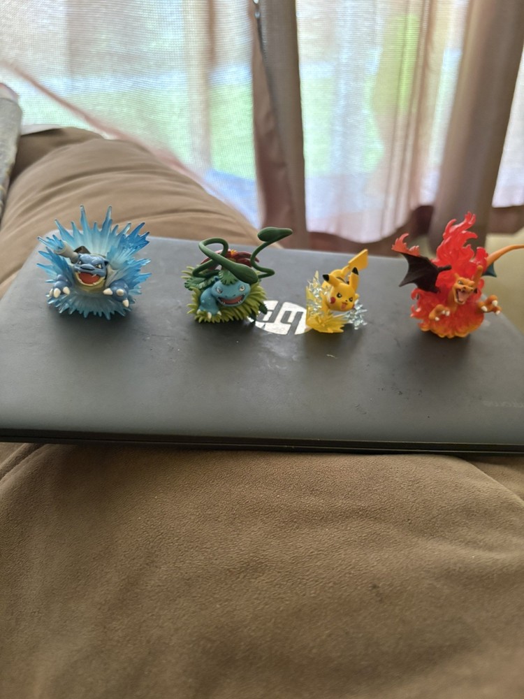 Set of 4 Pokemon Generations Red & Blue Collection 20th Anniversary Figures 2016