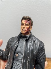 Terminator T-800 Figure Arnold Schwarzenegger Action figure 7”