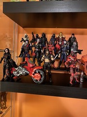 Double Peg Wider Pose 6 inch action figure stands! (qty 8 pieces)