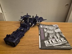 Transformers War For Cybertron Siege Shockwave (Used) (Complete)