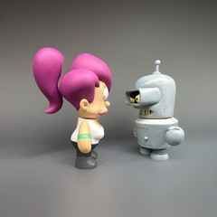 Kidrobot Futurama Series 1 Bender 1/16 + Kidrobot Futurama Mini Series 1 – Leela