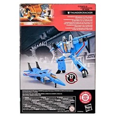Transformers SS 86 Voyager Class Transformers: Thundercracker In Hand