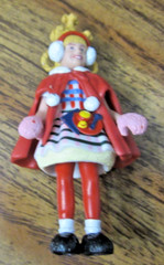 Cindy Lou Who Dr. Suess’ How the Grinch Stole Christmas 3.25″ Playmates Figure