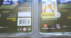 MCFARLANE AARON RODGERS NFL ELITE TARGET PACKERS CL VARIANT & REGULAR FIGURE LOT