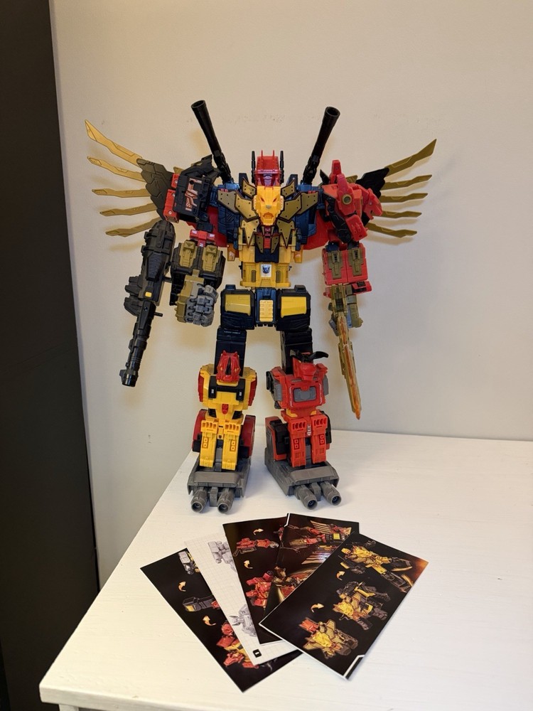 Weijiang Sky Soarer Titan/MP Scale Predaking