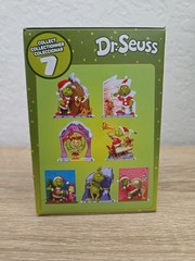 Just Play Dr. Seuss THE GRINCH Scene Figures COMPLETE SET OF 7 W/Flocked (READ)