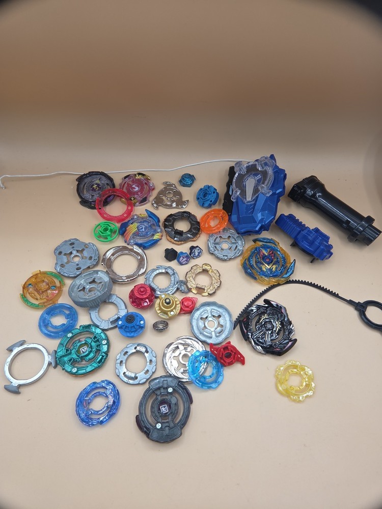 TAKARA TOMY Beyblade Lot Plastic And Metal Parts And Complete Mix Match
