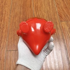 Uky DayDreamer Red Dharmasanda 5″ Soft Vinyl Figure Sofubi Yuki Kaiju Japan 2023