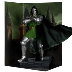 McFarlane Toys Marvel – Doctor Doom ( Scene and Comic ) Action Figure